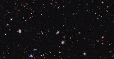 Виявлено аномально великі галактики, яких не повинно існувати: їхній секрет розкрито