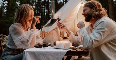 Пять звезд для палатки. Что такое глэмпинги и где их найти в Украине