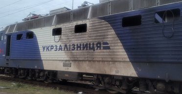 В направлении Сумской и Черниговской областей временно приостановлено движение поездов, – ОВА