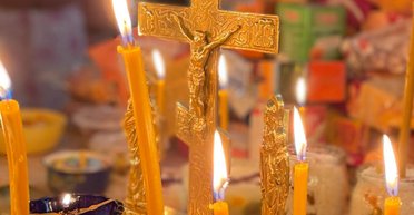 Священник пояснив, чи гріх фізично працювати на Різдво Христове