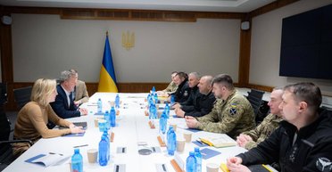 Украина назвала свои красные линии: Умеров провел переговоры с делегацией США относительно мирного плана