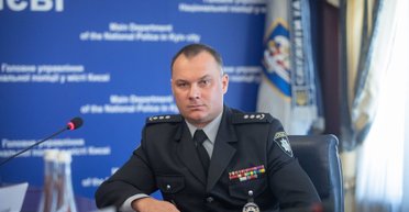 Поки триває війна: поліція не стане забирати в українців зброю, роздану на початку вторгнення