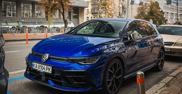 В Украине появился самый мощный и быстрый Volkswagen Golf в истории (фото)