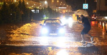 Наводнение в Турции: сильные ливни затопили город на побережье Черного моря (фото)