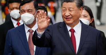 Китайский "Кремль" и башня наложницы императора: откуда Си Цзиньпинь управляет КНР