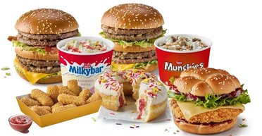 McDonald's представил праздничное меню в честь своего 50-летнего юбилея (фото)