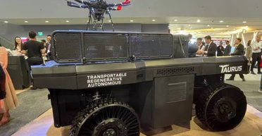 Наземного робота Taurus снабдили воздушным дроном: на что способен этот дуэт