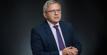 ДУСя пойдет с молотка. Олег Устенко о лекциях для Владимира Зеленского и "вау-эффекте" для экономики