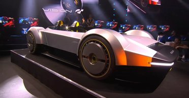 Производитель роскошных часов показал необычный суперкар в ретро-стиле (видео)