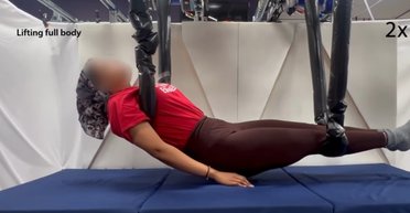 Створено робота зі щупальцями, який піднімає тендітні вантажі, включно з тілом людини (відео)