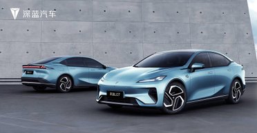 Новый доступный электрокар от Changan и Huawei показали на первых официальных фото