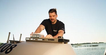 "Меньше визитной карточки": новая компактная система РЭБ глушит связь с дронов (фото)