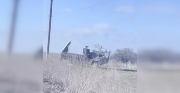 Стояли у дороги: как выглядят ракеты AIM-132 ASRAAM на эрзац-установке из Британии (видео)