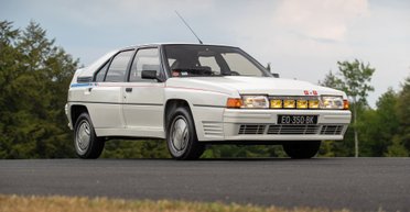 Старый 36-летний Citroen BX выставили на продажу по цене нового "Гелендвагена" (фото)