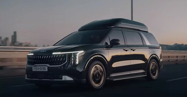 Семейный люкс: Kia представила необычный премиальный минивэн (фото, видео)