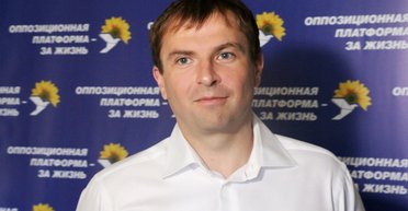 Снял квартиру за 5 дней до войны: нардеп второй год живет в Польше, — расследование (фото)