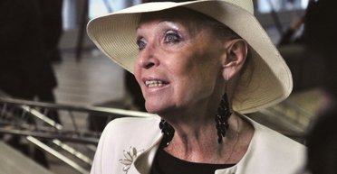 В Москве простились со звездой фильма "Бриллиантовая рука" Светланой Светличной (видео)