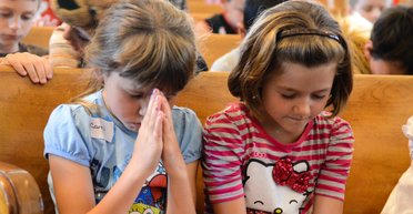 Божья наука. Нужно ли разрешать церквям открывать школы