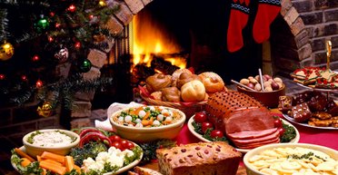 "Різдвяні хвороби": що потрібно знати про тривожні симптоми під час святкового застілля