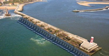 Энергия из морских волн: как работает необычная электростанция мощностью 1 мВт