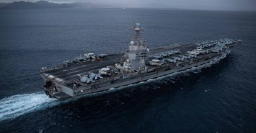 Останній аргумент Трампа: США відправили свій найбільший військовий корабель до берегів Ірану