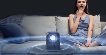 Заменят телевизор: топ-5 бюджетных проекторов для кино, игр и работы (фото, видео)