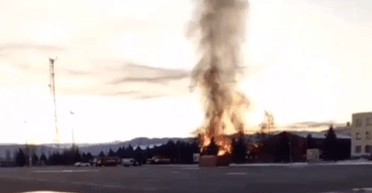 В РФ згорів штаб мотострілецького полку, — росЗМІ (відео)