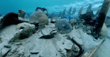 Раньше о таких не знали: на затонувшем римском корабле нашли уникальные амфоры (фото)