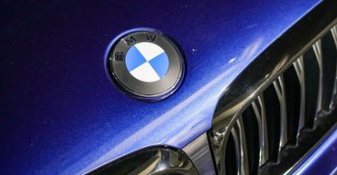Новий X5 і електрична "трійка": BMW випадково розкрила деталі майбутніх моделей (фото)