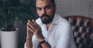 "9 из 10 слились": на продюсера Поляковой налетели из-за песен для певицы