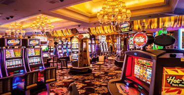 Не витримало серце: чоловік зірвав джекпот у $4 млн і одразу ж помер від стресу (відео)