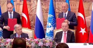 Читайте між рядками. Про що насправді домовилися Україна, Росія, Туреччина та ООН