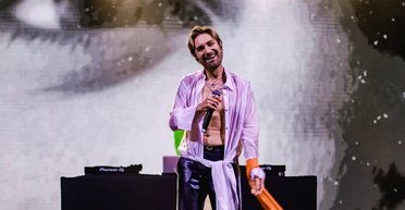 Не узнать: EL Кравчук показал себя в молодости со Святославом Вакарчуком (фото)