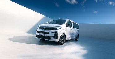 На украинский рынок выходит новый Opel Zafira 2024: подробности и цены (фото)