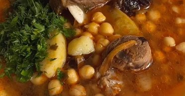 Найсмачніший суп: рецепт бозбашу (відео)