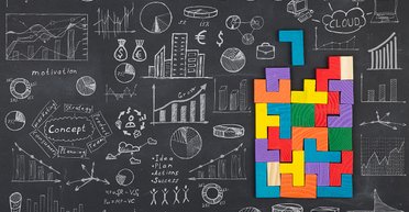 Учиться никогда не поздно. Депутатов от "Слуги народа" записали на курсы по управлению государством