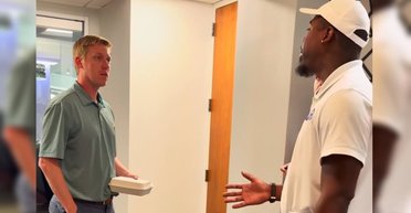 Сотрудникам предложили накричать на начальство, не боясь увольнения: как это сделать (видео)