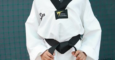 7-летняя девочка попала в Книгу рекордов Гиннеса как самый молодой инструктор: подробности (фото)