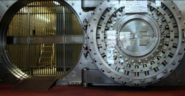 Фінансовий пилосмок. У чиїх інтересах, і на чию економіку працюють українські банки