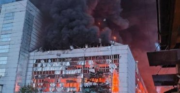 РФ уничтожила почти всю тепловую генерацию, под угрозой АЭС, — Зеленский (видео)