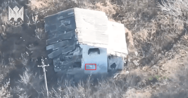 Укріплення не рятують: термобаричні дрони-камікадзе ефективно розносять позиції РФ (відео)