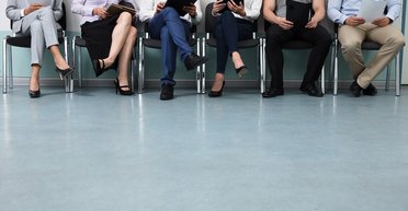 На рынке труда аномальная ситуация: как мобилизация влияет на поиск работы в Украине