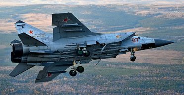 Смертельна комбінація: чому варто побоюватися МіГ-31 з ракетами Р-37М, — експерти (фото)