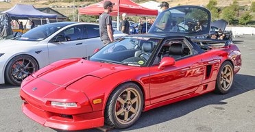 Культовий спорткар Honda перетворили на електромобіль (відео)