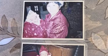 Жінка випадково знайшла своїх біологічних батьків: вони не бачились 27 років (фото)