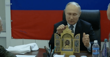 "Считает, что президентом его сделал Бог": пропагандист Кремля рассказал об убеждениях Путина