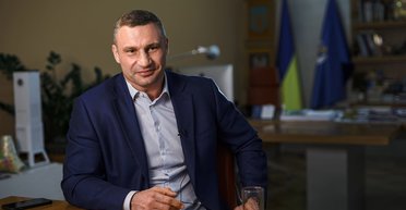 Мэр Киева задекларировал оружие на сумму почти 2 млн грн: откуда оно взялось (документы)