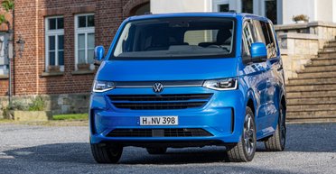 Изменился до неузнаваемости: презентован новый Volkswagen T7 Transporter (фото)