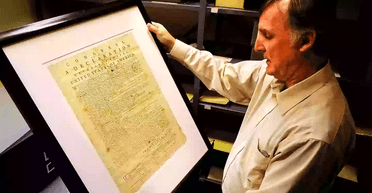 Випадкова покупка за $4 принесла чоловікові $2,2 млн: що це було (фото)