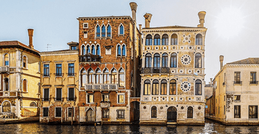 Ніхто не хоче купувати: "проклятий" палац за 18 млн євро лякає людей (фото)